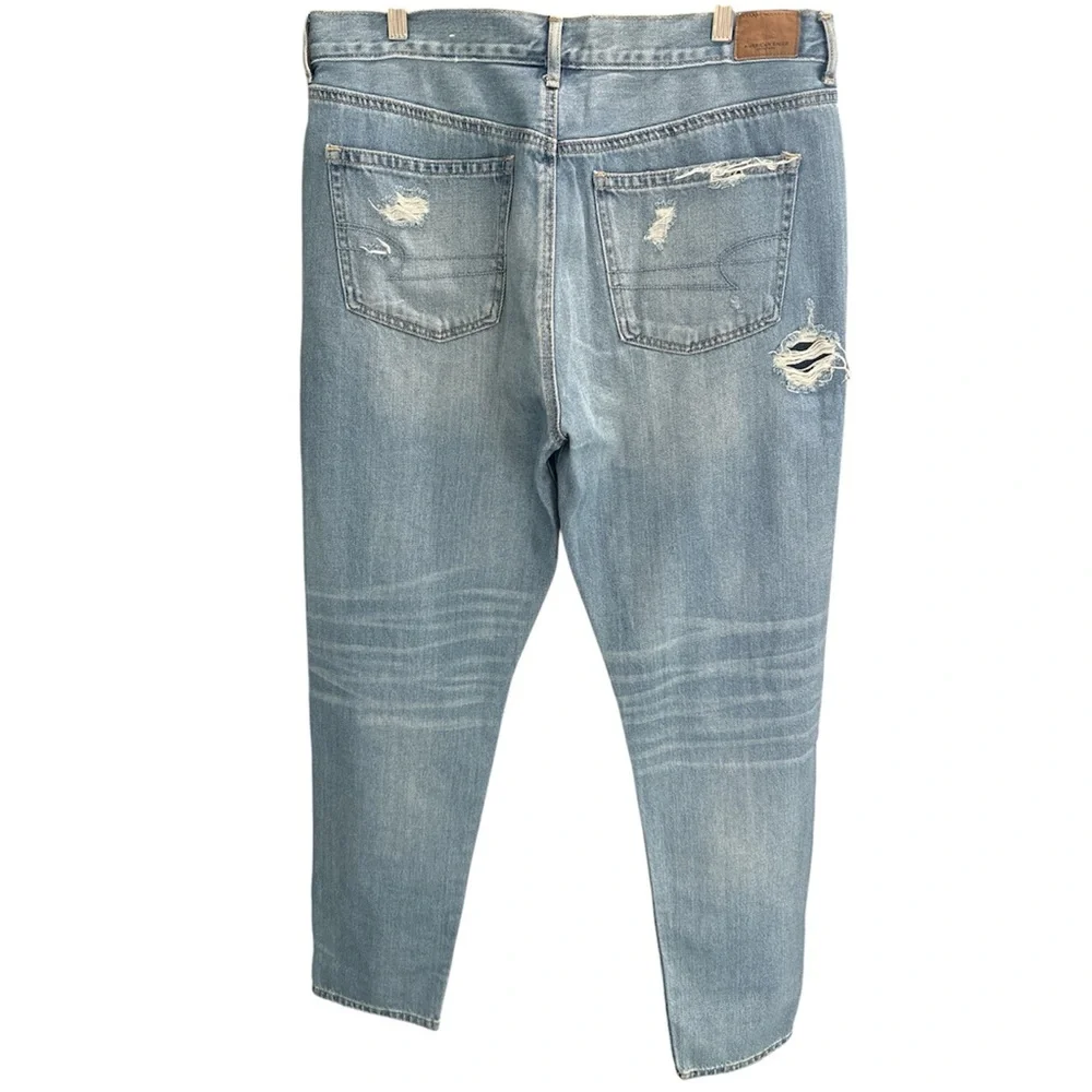 American Eagle Women’s Distressed Button-fly Straight Leg Jeans 14Long - Picture 4 of 13